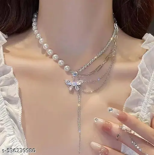 Rhinestone & Butterfly Double Layer Pearl Necklace – Sweet, Elegant & Unique Design