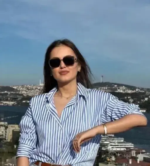  Elegant Casual Floral Top for Women