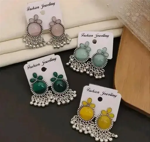  Trendy Earrings & Studs Net Quantity (N) : 4